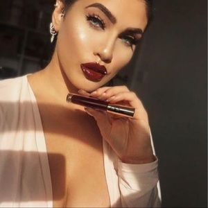 Gerard Cosmetics Maneater - Supreme Lip Creme